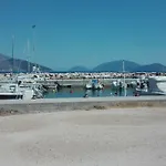 Ralloy Hoyse * Sami (Kefalonia)